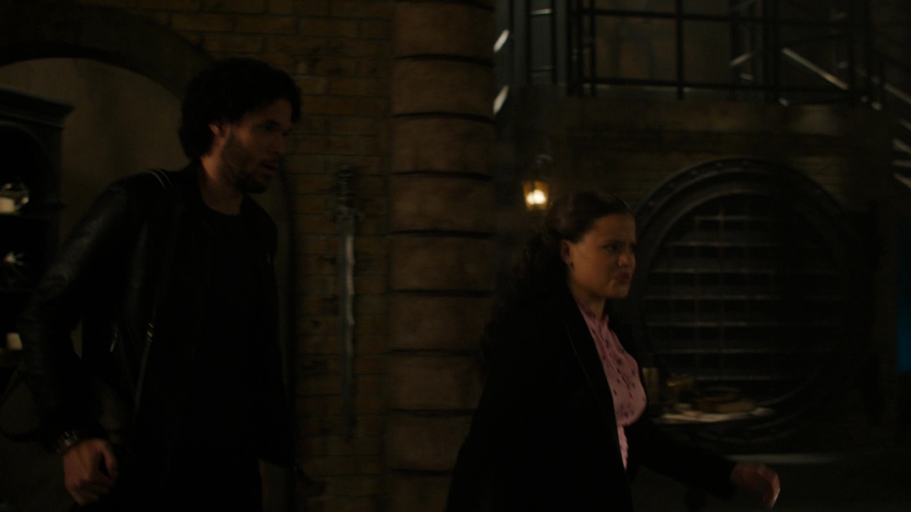 Charmed-Online-dot-nl_Charmed3x03Triage0425.jpg