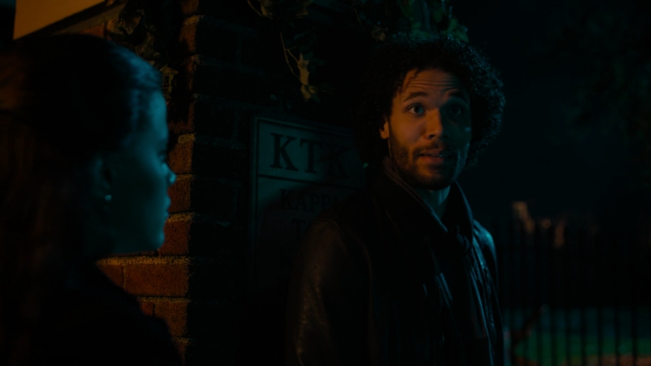 Charmed-Online-dot-nl_Charmed3x03Triage0604.jpg