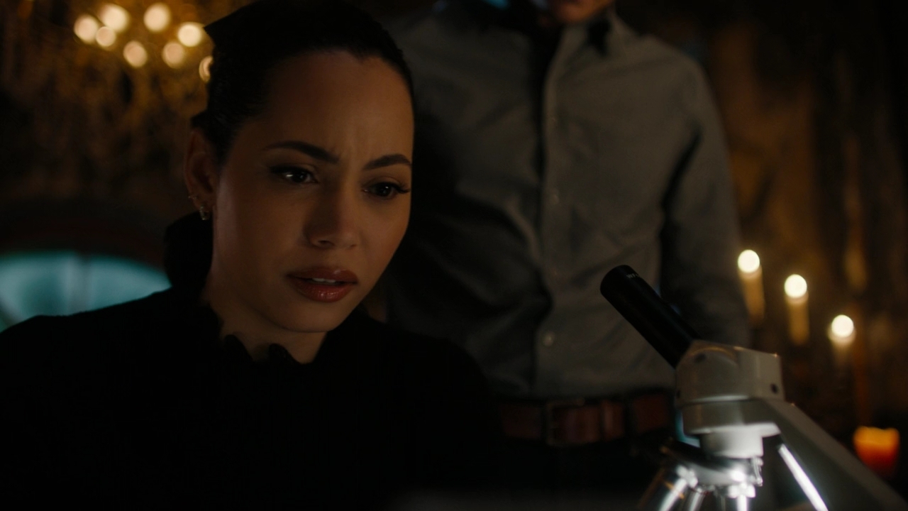 Charmed-Online-dot-nl_Charmed3x03Triage0720.jpg