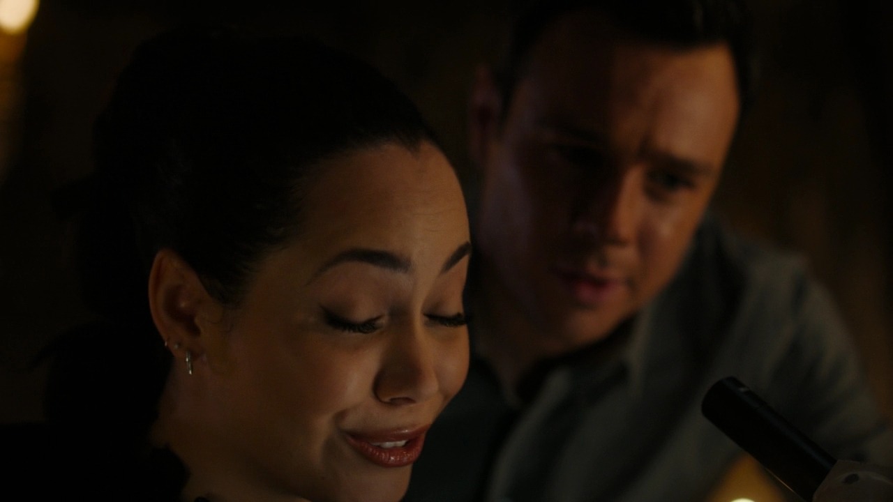 Charmed-Online-dot-nl_Charmed3x03Triage0747.jpg
