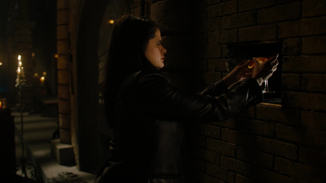 Charmed-Online-dot-nl_Charmed3x03Triage0777.jpg