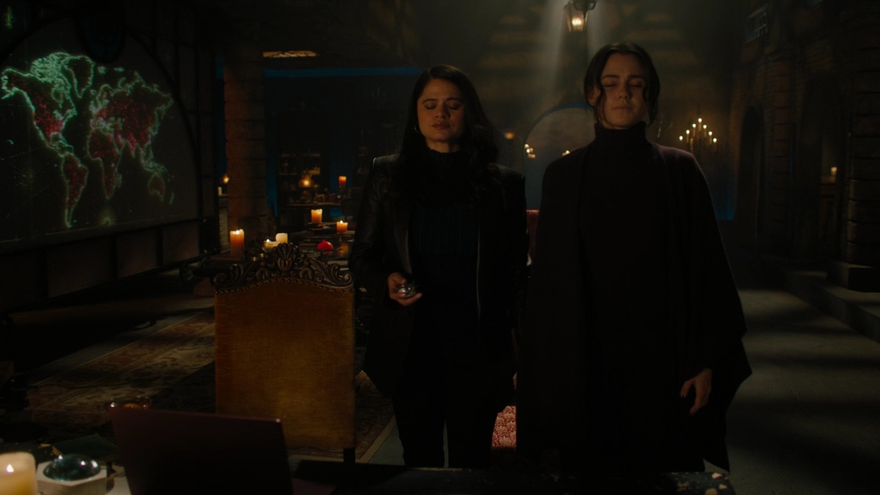Charmed-Online-dot-nl_Charmed3x03Triage0889.jpg
