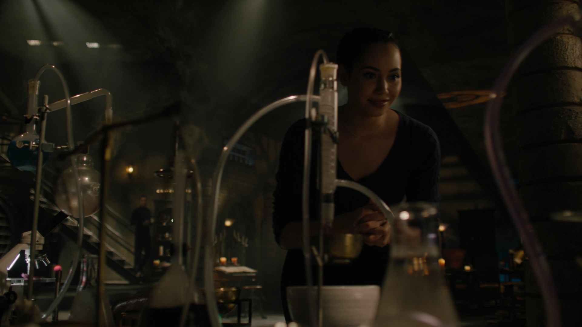 Charmed-Online-dot-nl_Charmed3x04YouCantTouchThis0593.jpg