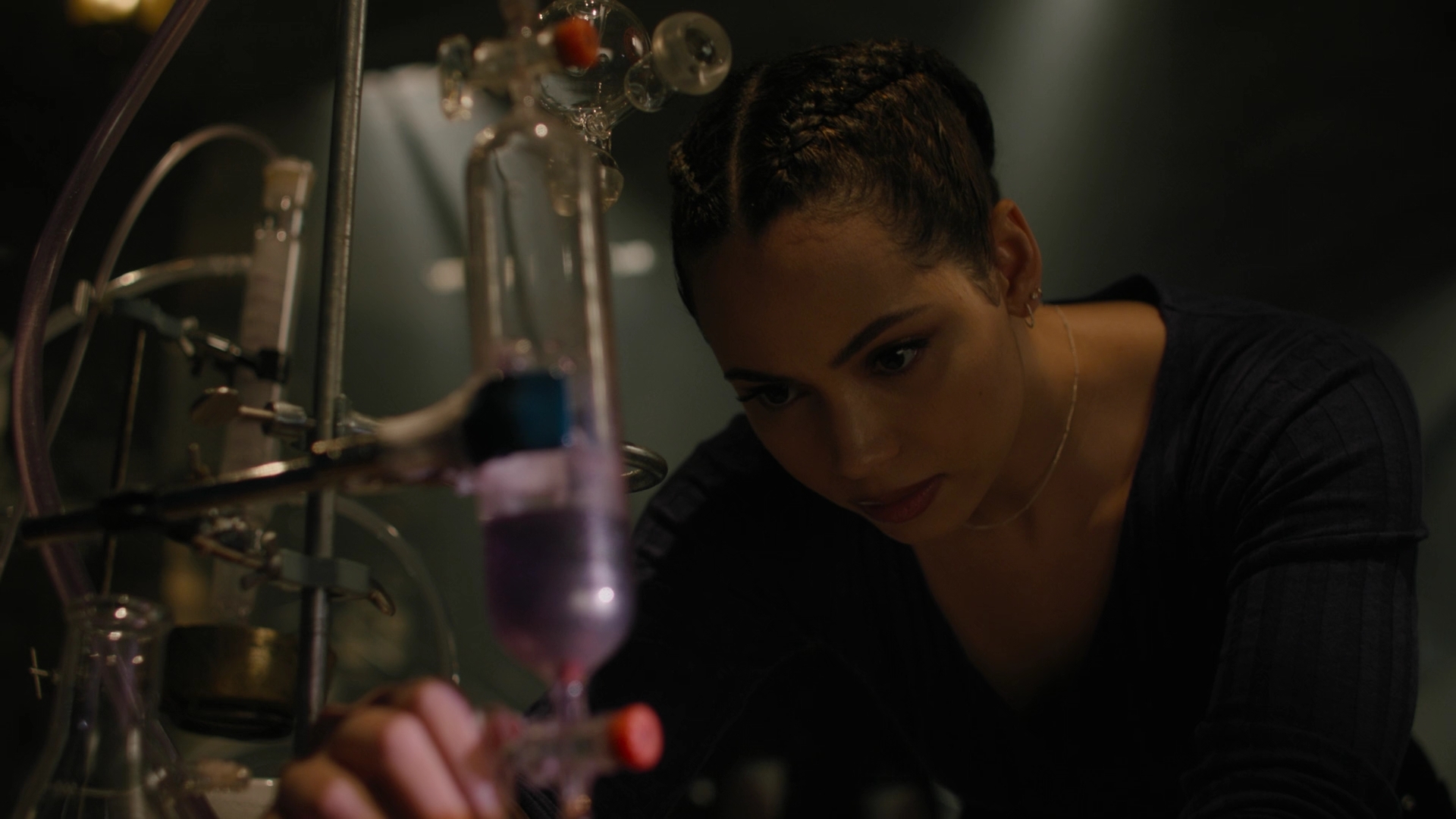 Charmed-Online-dot-nl_Charmed3x04YouCantTouchThis0599.jpg