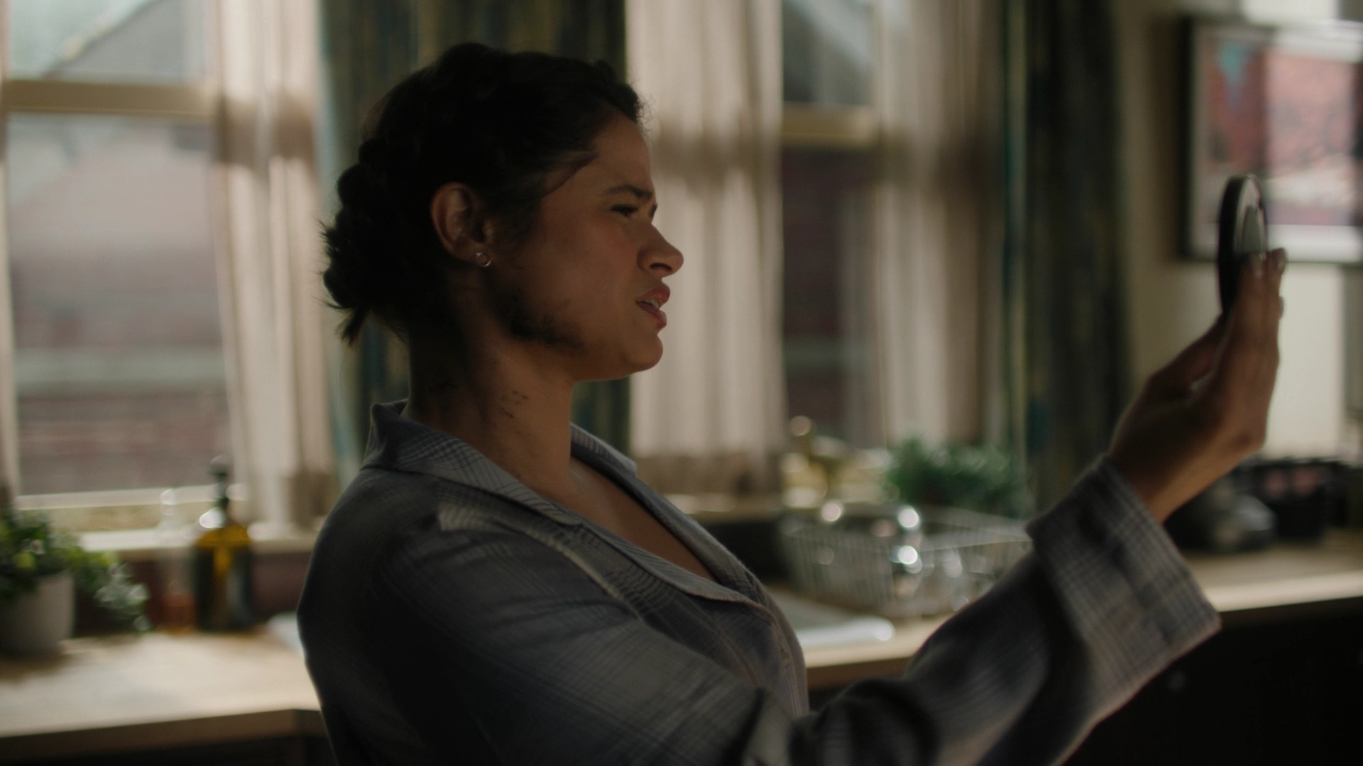 Charmed-Online-dot-nl_Charmed3x04YouCantTouchThis0875.jpg