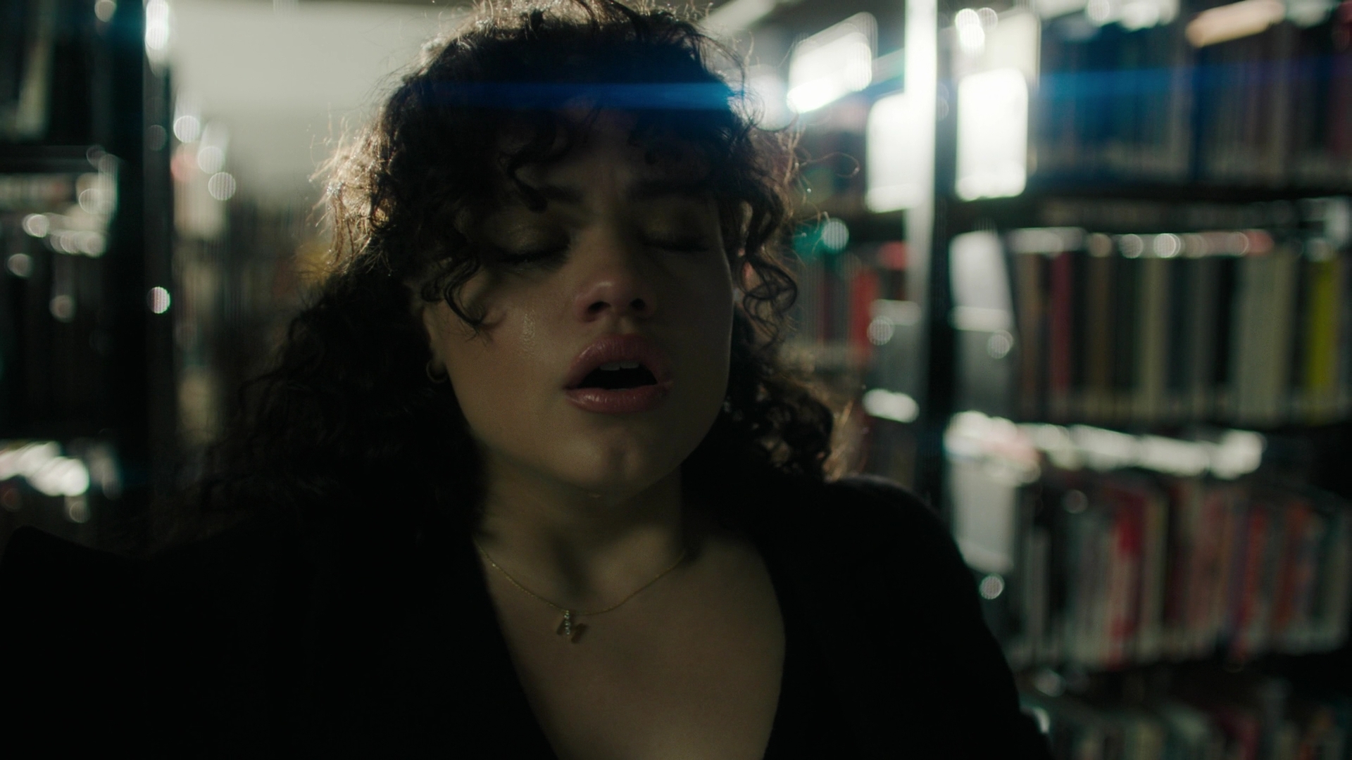 Charmed-Online-dot-nl_Charmed3x04YouCantTouchThis1143.jpg Charmed-Online-dot-nl_Charmed3x04YouCantTouchThis1143.jpg