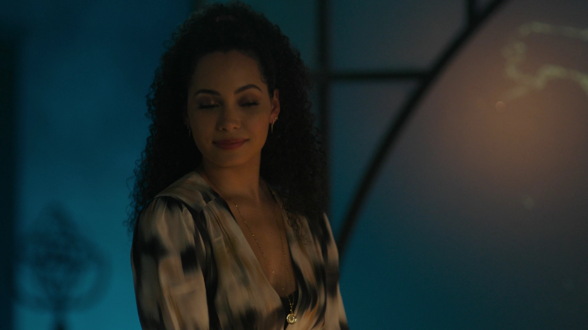 Charmed-Online-dot-nl_Charmed3x04YouCantTouchThis1174.jpg