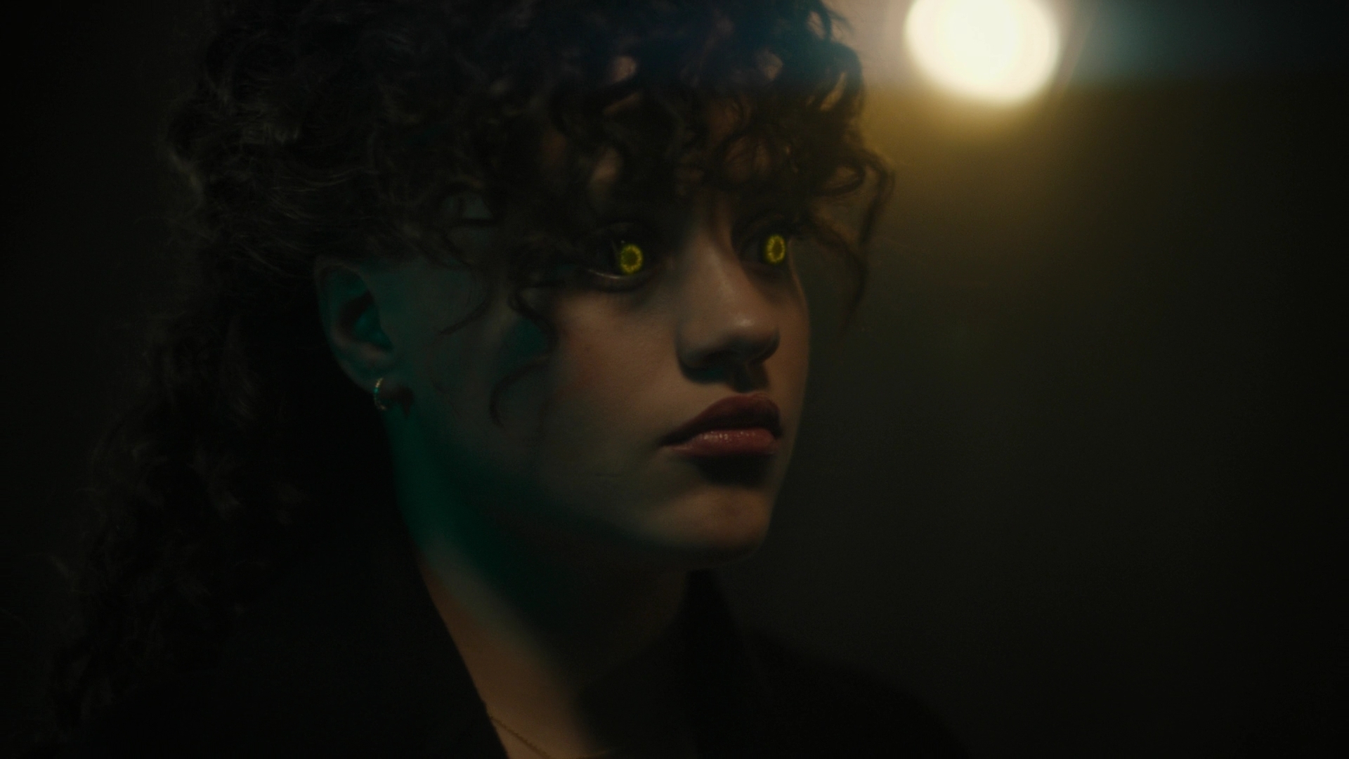 Charmed-Online-dot-nl_Charmed3x04YouCantTouchThis1332.jpg Charmed-Online-dot-nl_Charmed3x04YouCantTouchThis1332.jpg