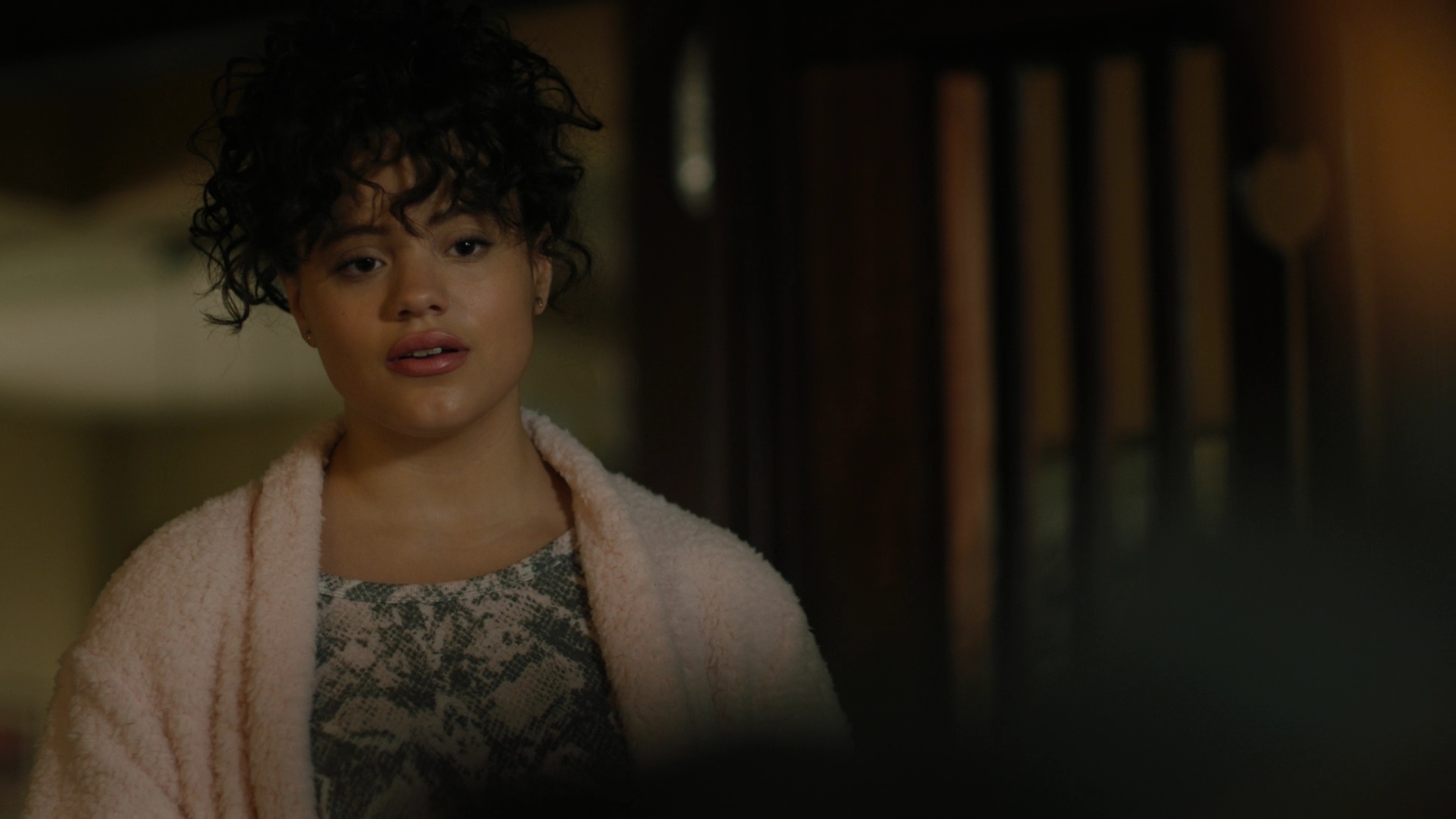 Charmed-Online-dot-nl_Charmed3x04YouCantTouchThis1410.jpg Charmed-Online-dot-nl_Charmed3x04YouCantTouchThis1410.jpg