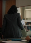 Charmed-Online-dot-nl_Charmed3x04YouCantTouchThis1104.jpg