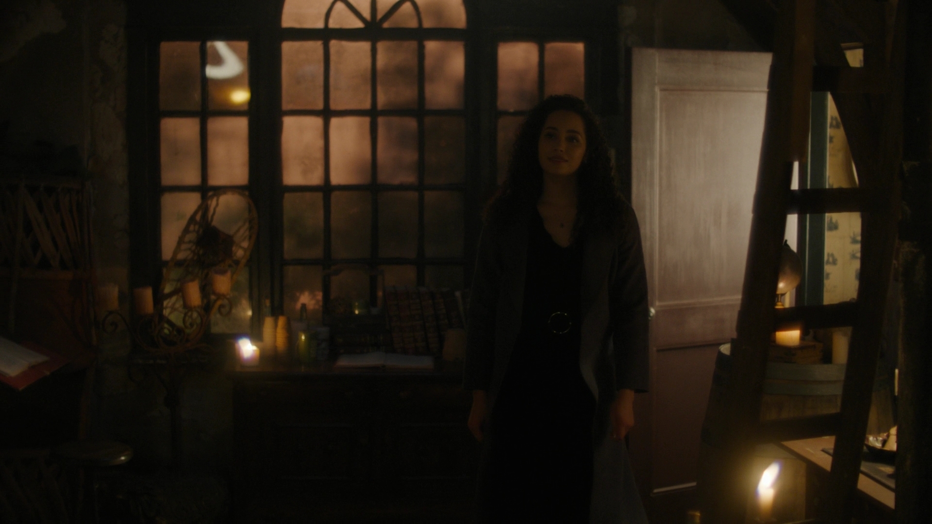 Charmed-Online-dot-nl_Charmed3x05YewDoYou2308.jpg