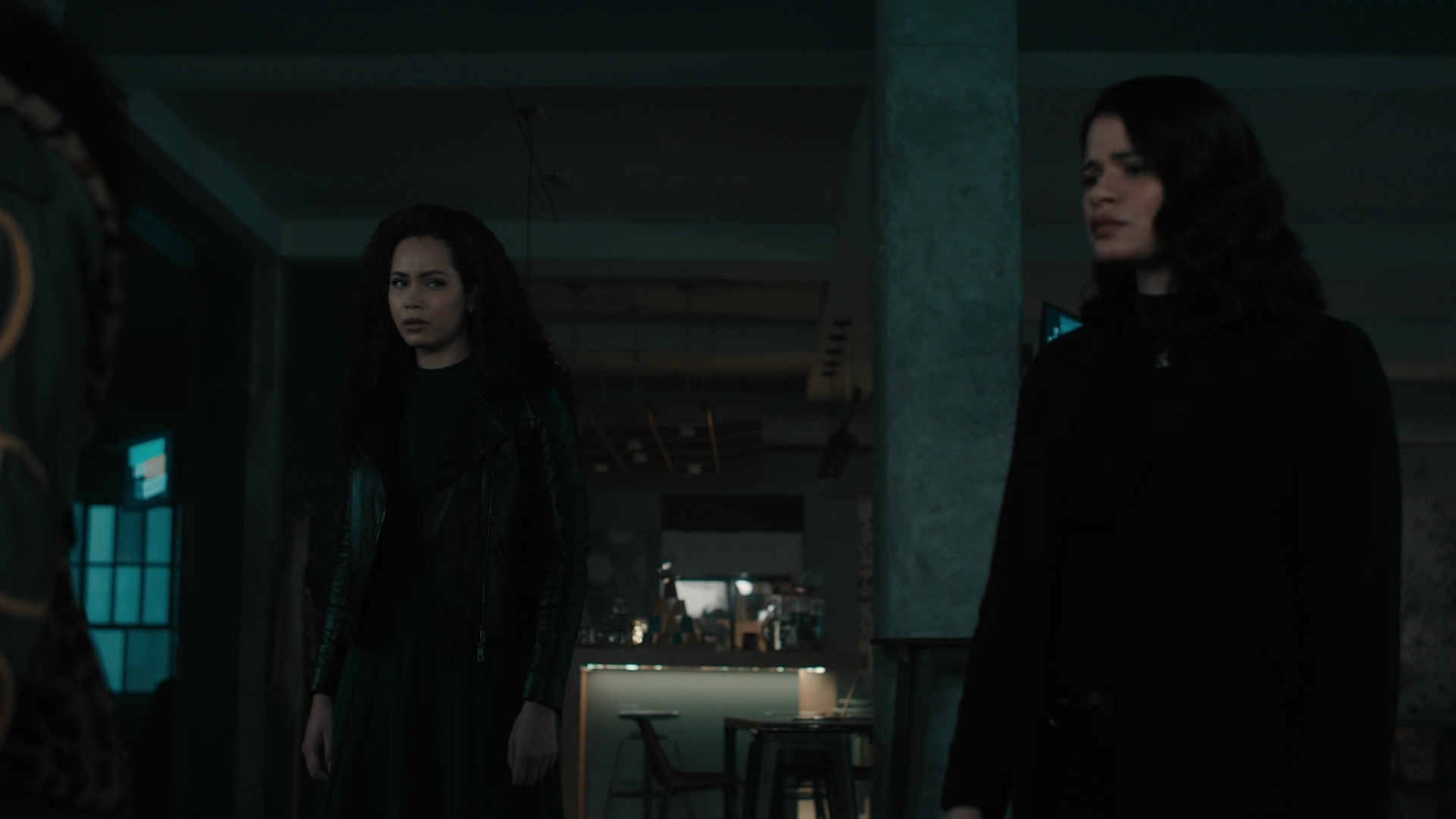 Charmed-Online-dot-nl_Charmed3x07WitchWayOut0783.jpg