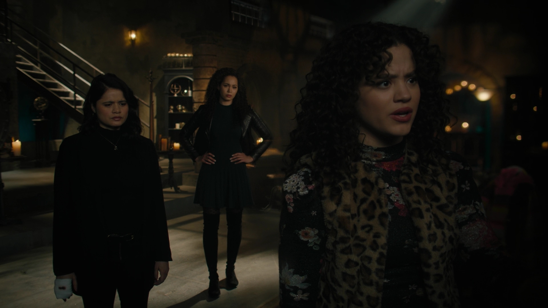 Charmed-Online-dot-nl_Charmed3x07WitchWayOut0853.jpg