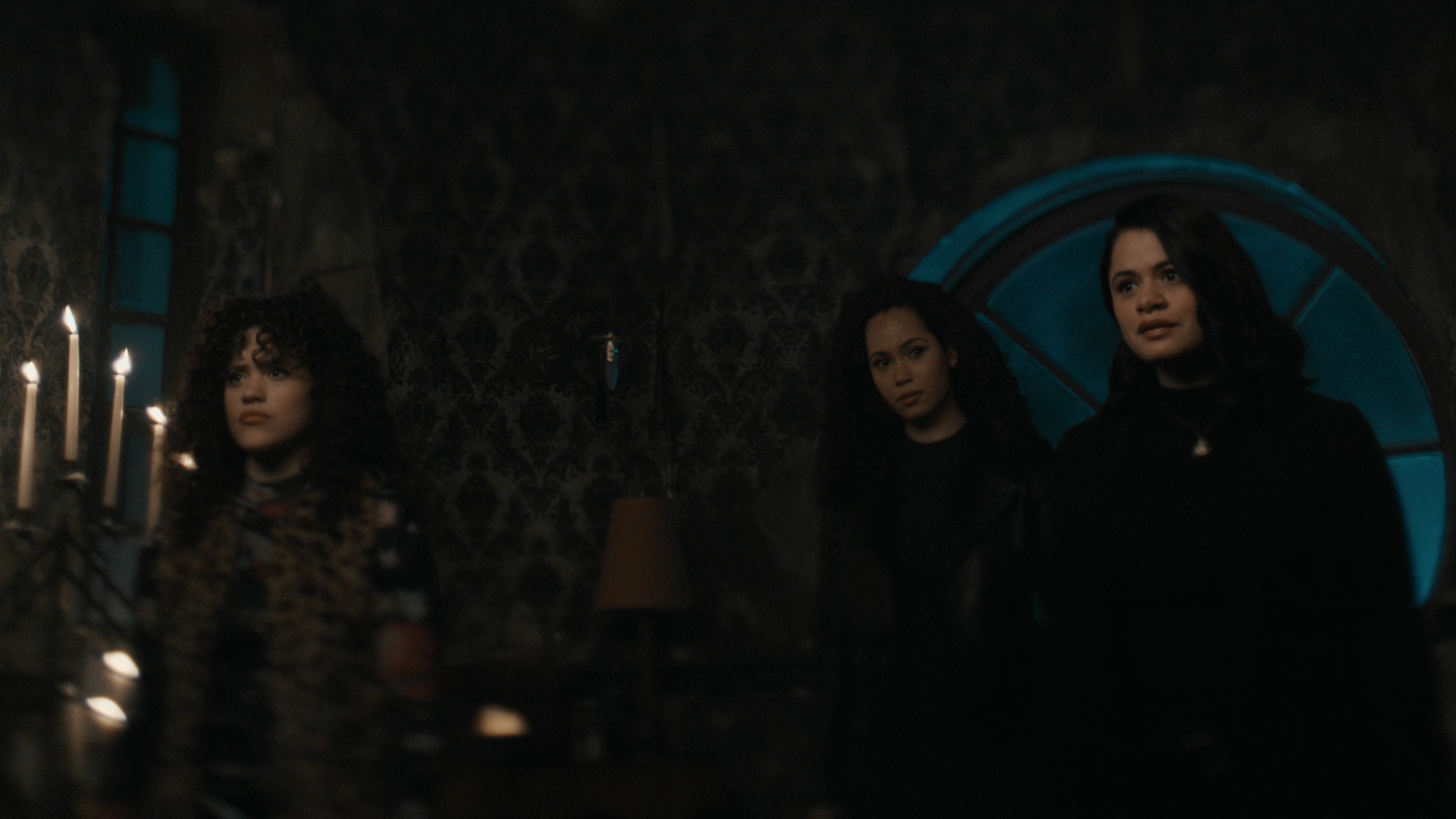 Charmed-Online-dot-nl_Charmed3x07WitchWayOut1609.jpg