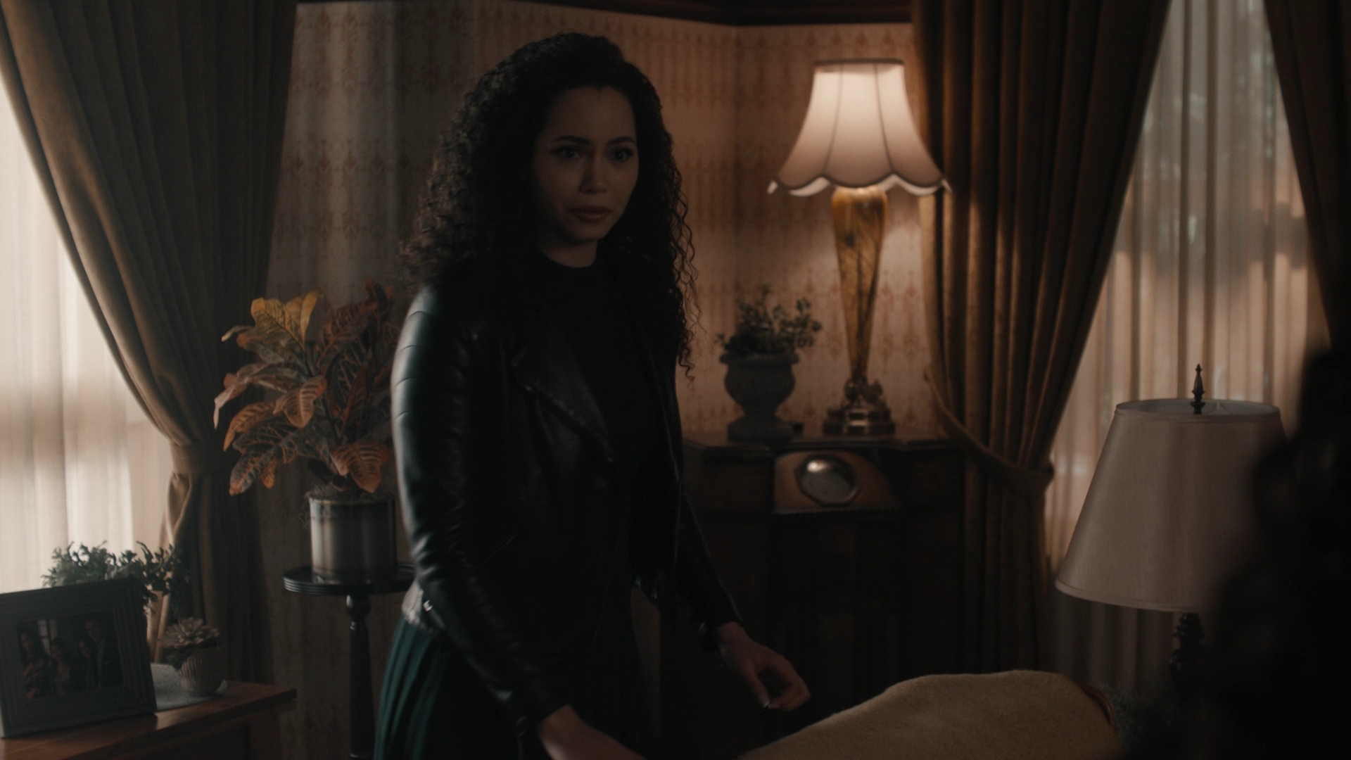 Charmed-Online-dot-nl_Charmed3x07WitchWayOut1782.jpg