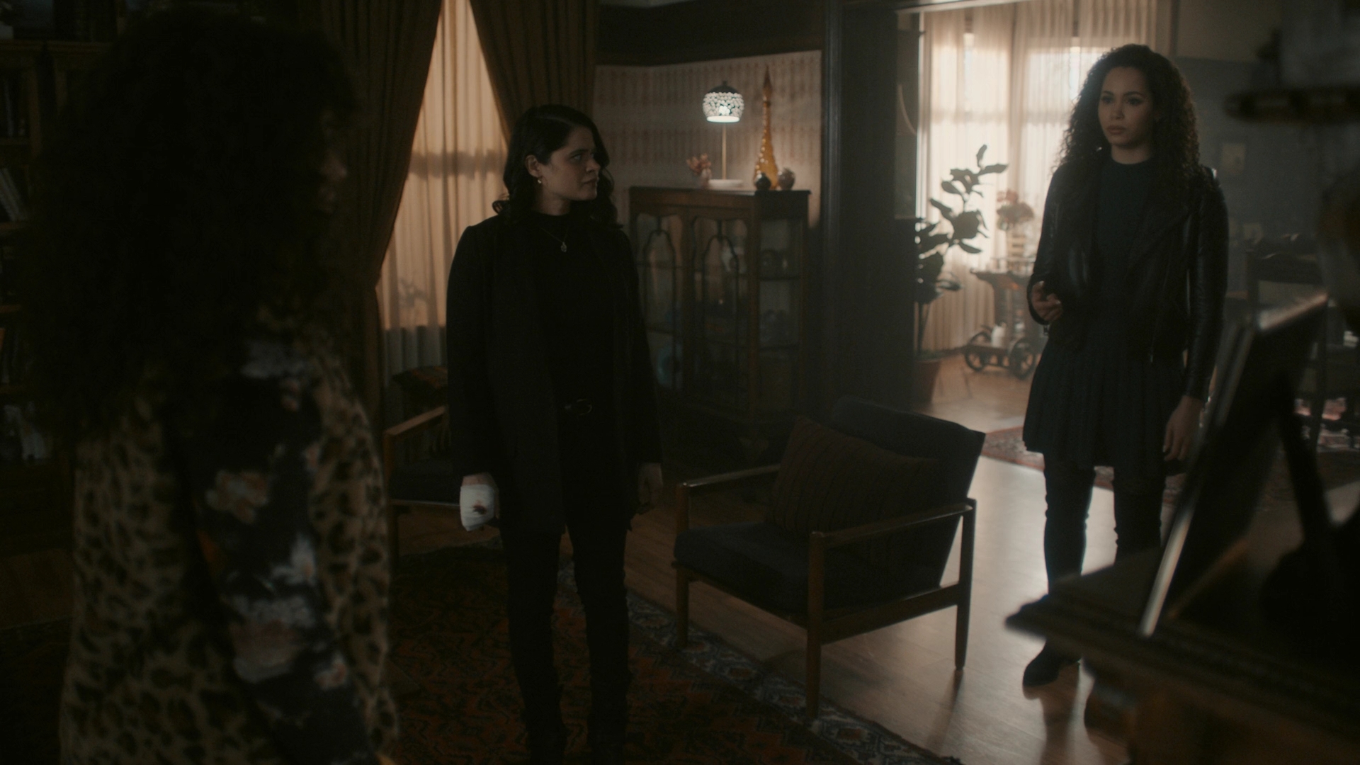 Charmed-Online-dot-nl_Charmed3x07WitchWayOut1948.jpg Charmed-Online-dot-nl_Charmed3x07WitchWayOut1948.jpg