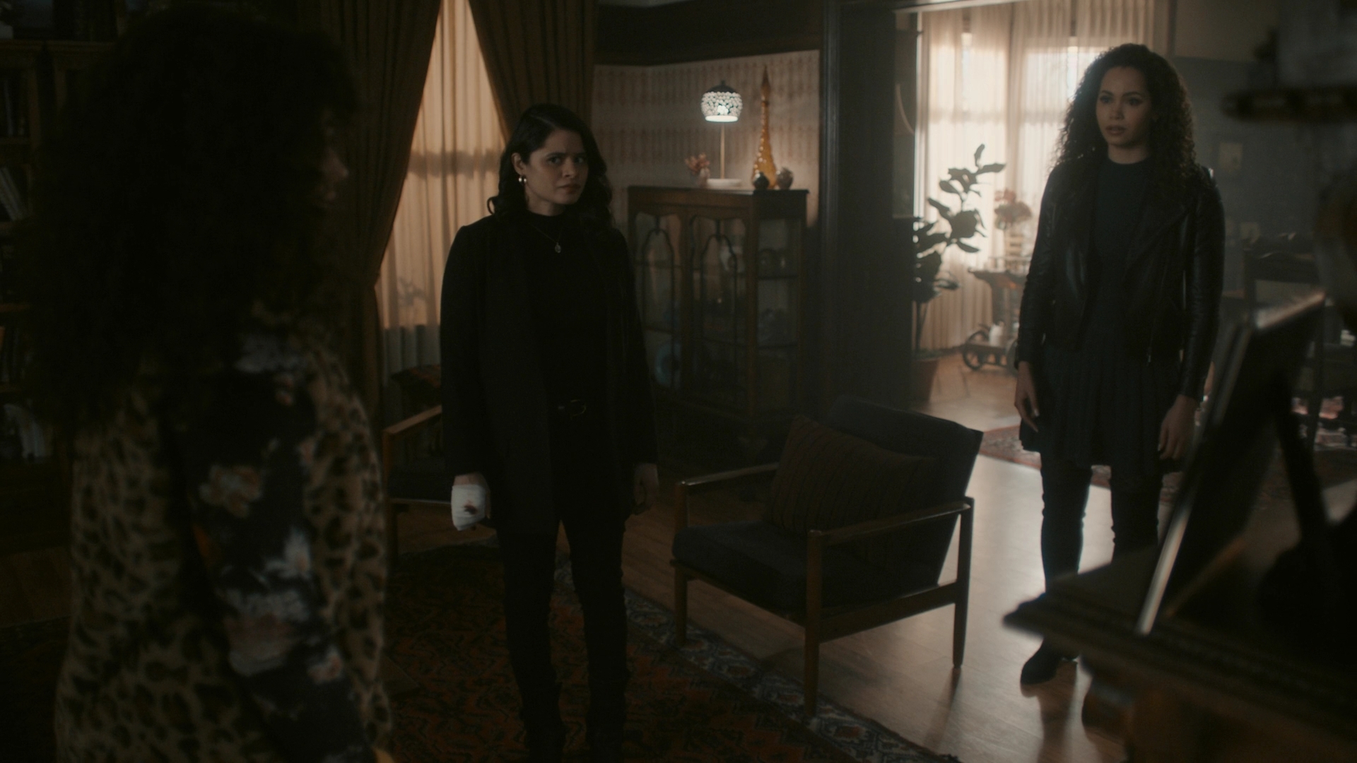 Charmed-Online-dot-nl_Charmed3x07WitchWayOut1949.jpg Charmed-Online-dot-nl_Charmed3x07WitchWayOut1949.jpg