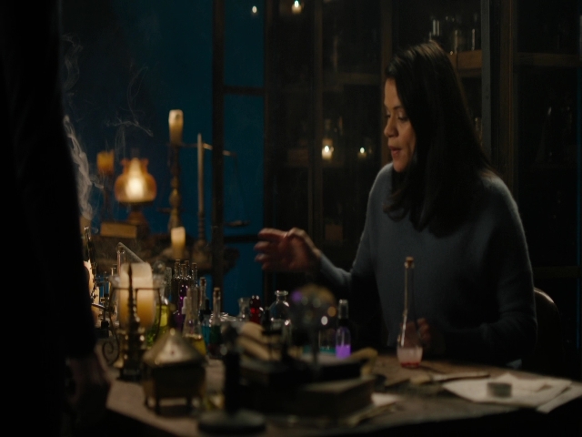 Charmed-Online-dot-nl_Charmed3x08OTheTangledWeb1219.jpg