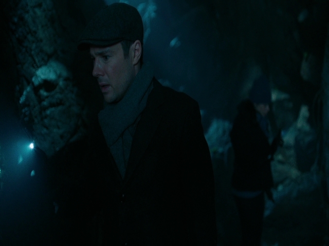 Charmed-Online-dot-nl_Charmed3x08OTheTangledWeb2098.jpg