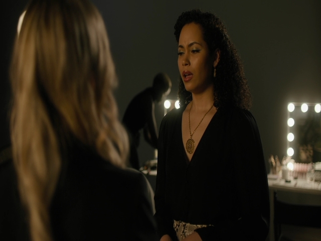 Charmed-Online-dot-nl_Charmed3x08OTheTangledWeb2195.jpg Charmed-Online-dot-nl_Charmed3x08OTheTangledWeb2195.jpg