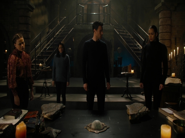 Charmed-Online-dot-nl_Charmed3x08OTheTangledWeb2412.jpg