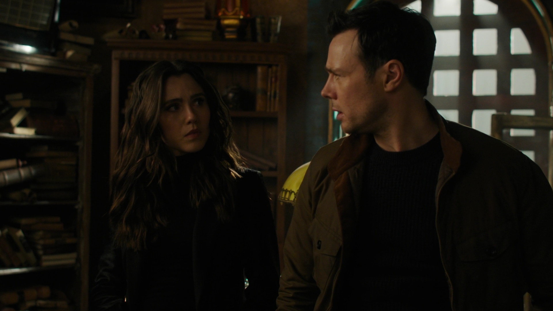 Charmed-Online-dot-nl_Charmed3x09NoHabloBrujeria1325.jpg Charmed-Online-dot-nl_Charmed3x09NoHabloBrujeria1325.jpg