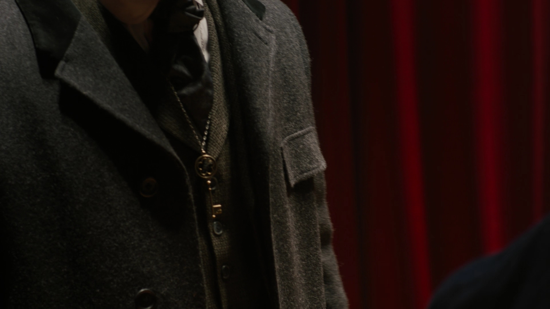 Charmed-Online-dot-nl_Charmed3x09NoHabloBrujeria1974.jpg