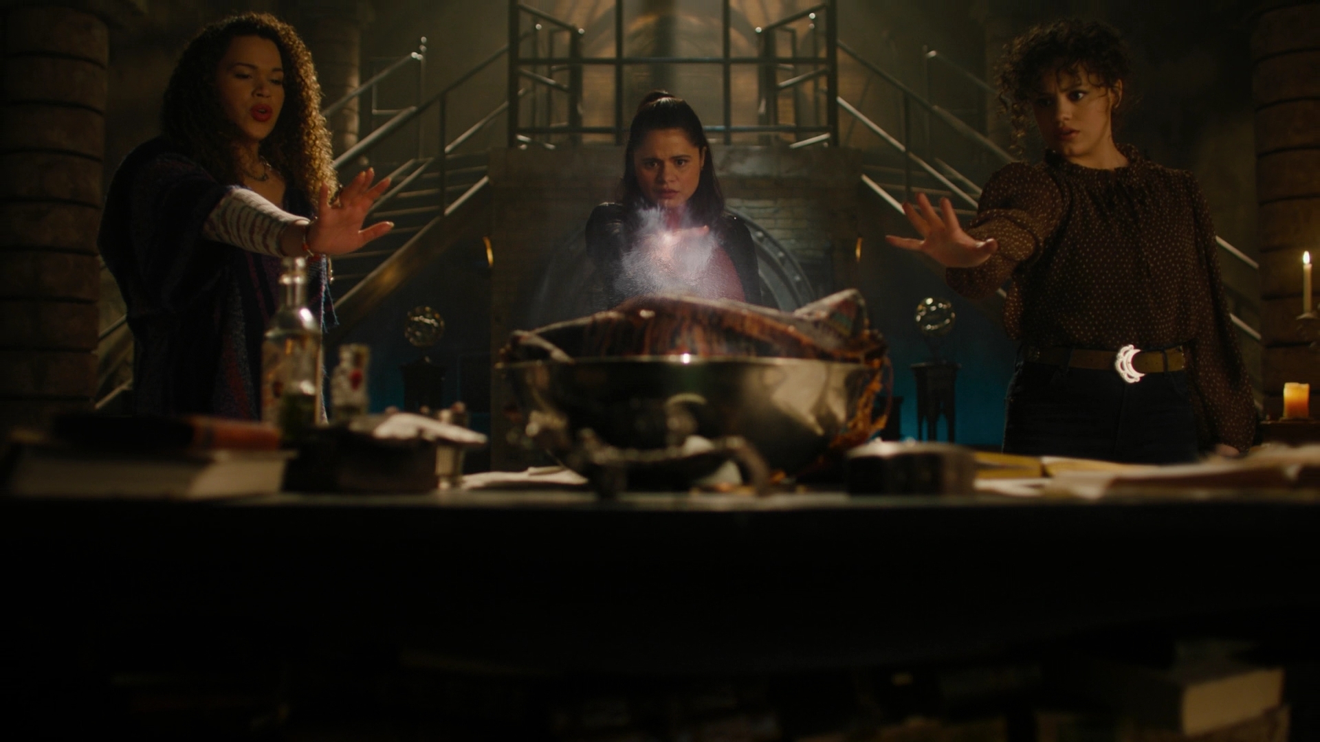Charmed-Online-dot-nl_Charmed3x09NoHabloBrujeria1981.jpg
