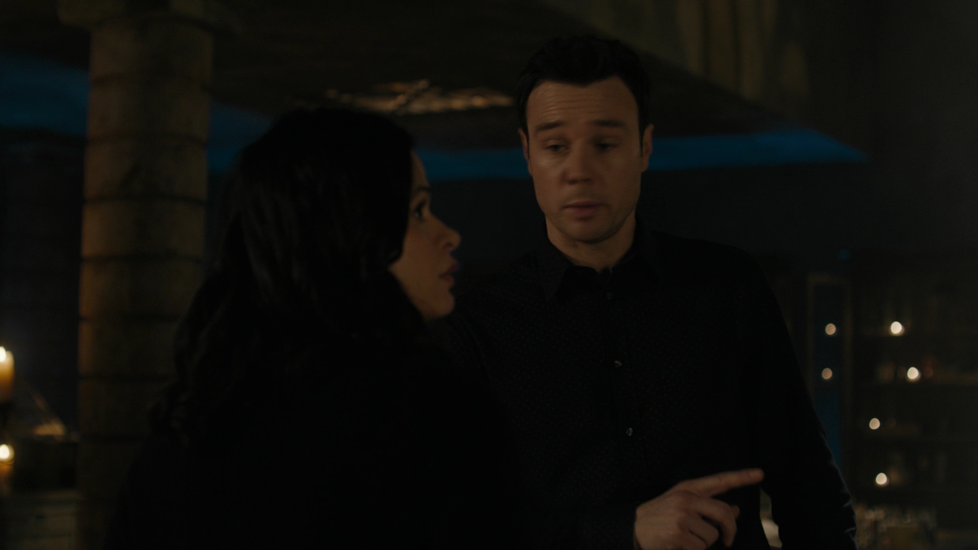 Charmed-Online-dot-nl_Charmed3x10BrujaHa1042.jpg
