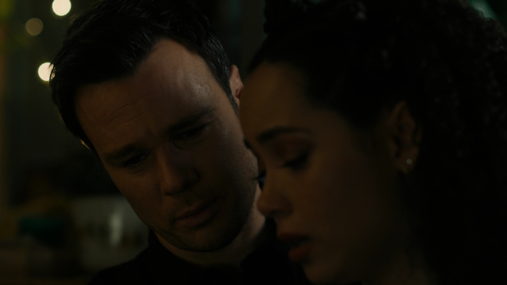 Charmed-Online-dot-nl_Charmed3x10BrujaHa1439.jpg Charmed-Online-dot-nl_Charmed3x10BrujaHa1439.jpg