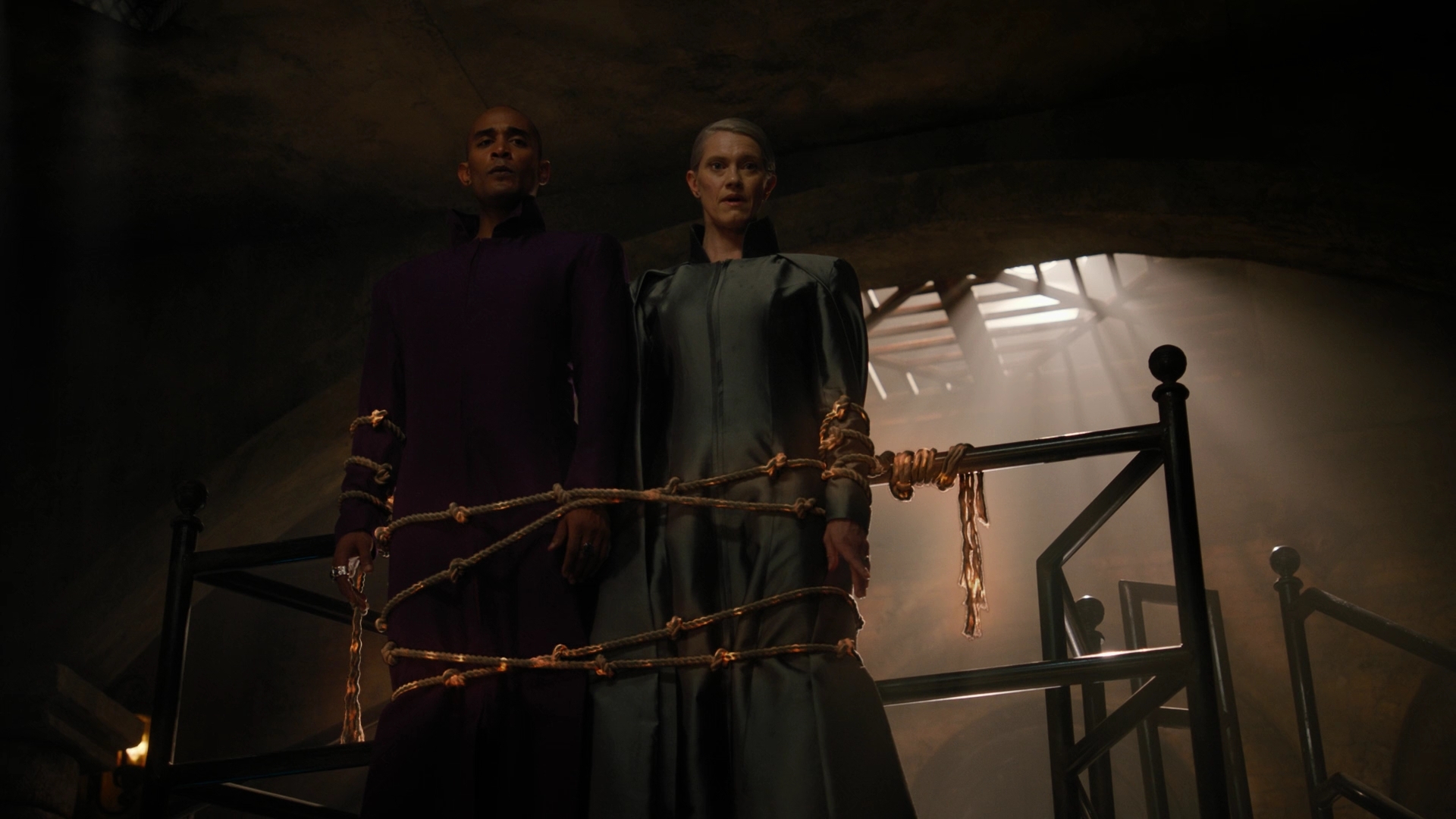Charmed-Online-dot-nl_Charmed3x10BrujaHa1539.jpg
