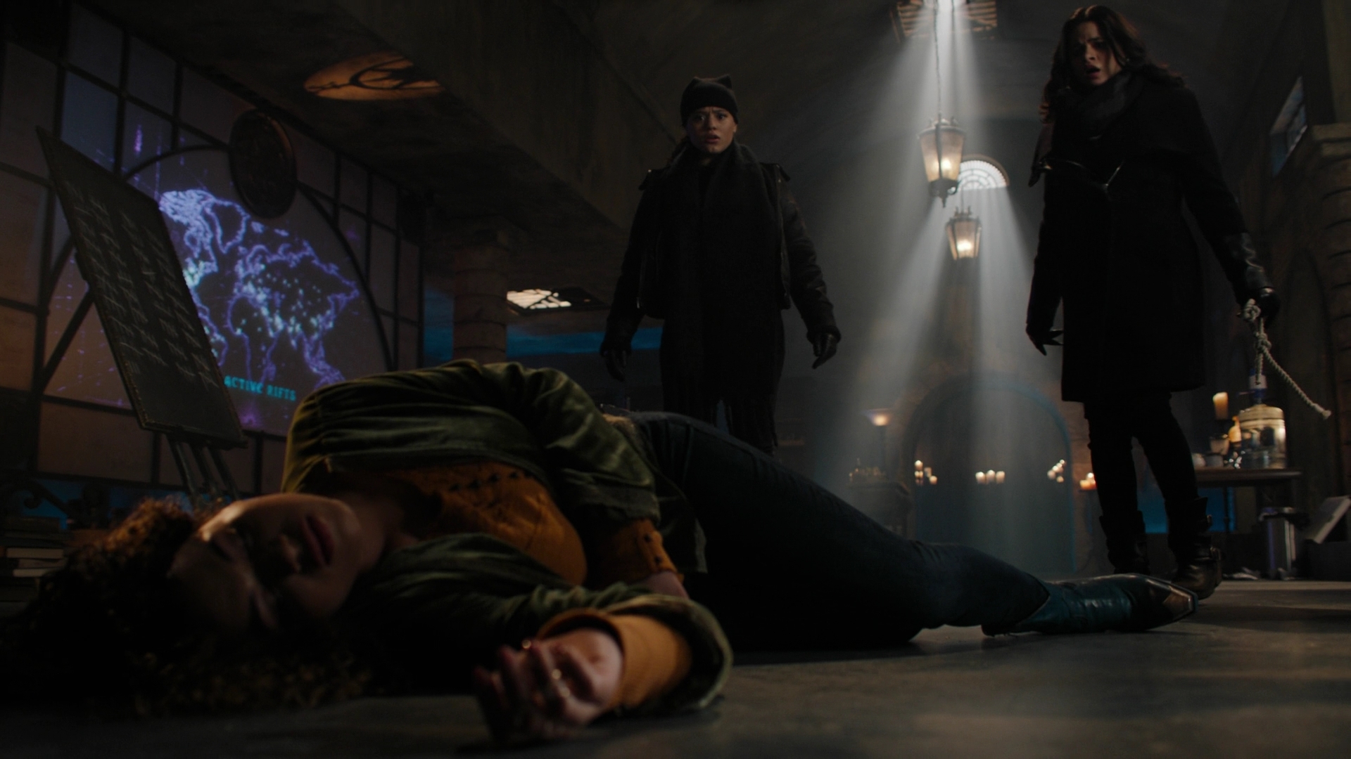 Charmed-Online-dot-nl_Charmed3x10BrujaHa1717.jpg