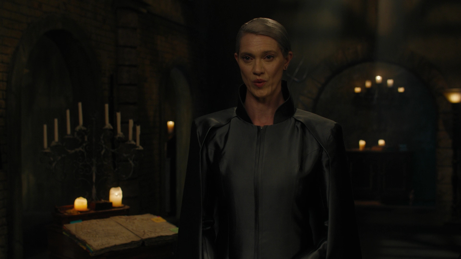 Charmed-Online-dot-nl_Charmed3x10BrujaHa2394.jpg
