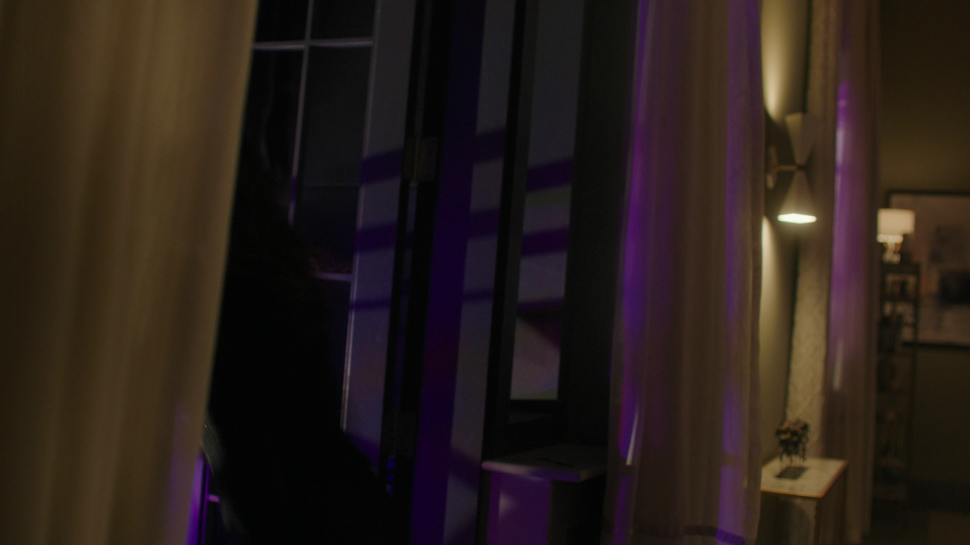 Charmed-Online-dot-nl_Charmed3x12SpectralHealing0026.jpg
