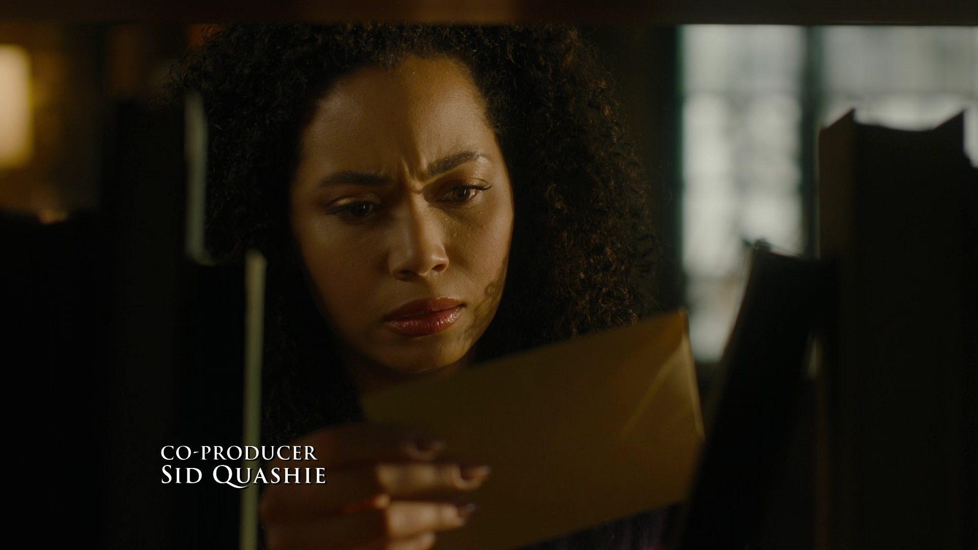 Charmed-Online-dot-nl_Charmed3x12SpectralHealing0122.jpg