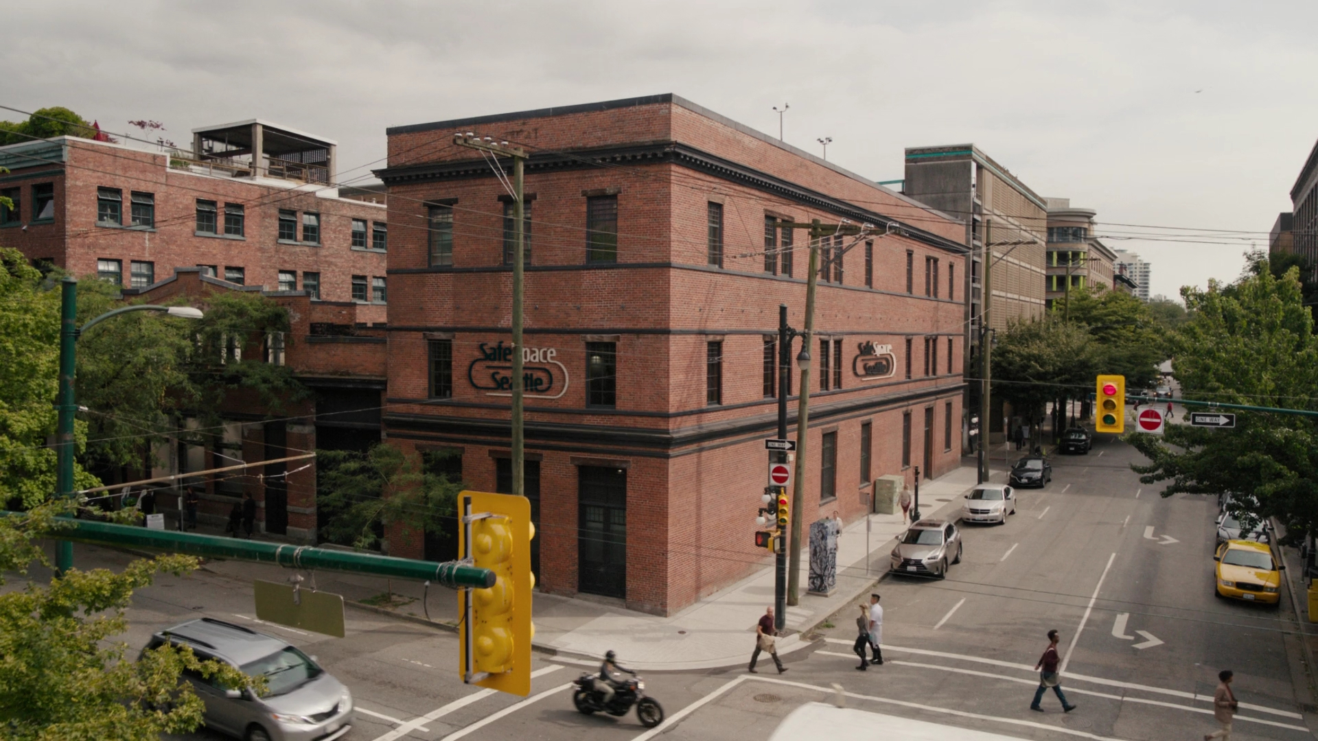 Charmed-Online-dot-nl_Charmed3x12SpectralHealing0128.jpg Charmed-Online-dot-nl_Charmed3x12SpectralHealing0128.jpg