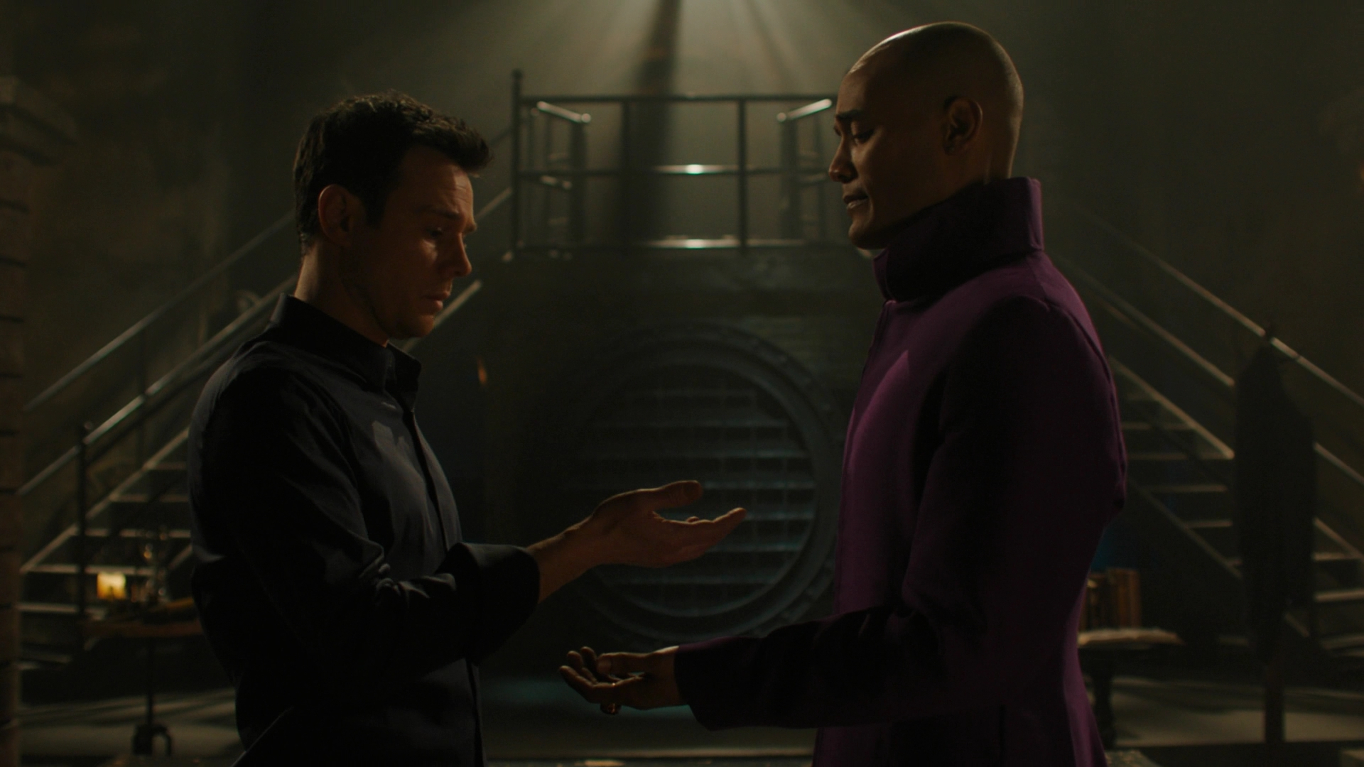Charmed-Online-dot-nl_Charmed3x12SpectralHealing0296.jpg