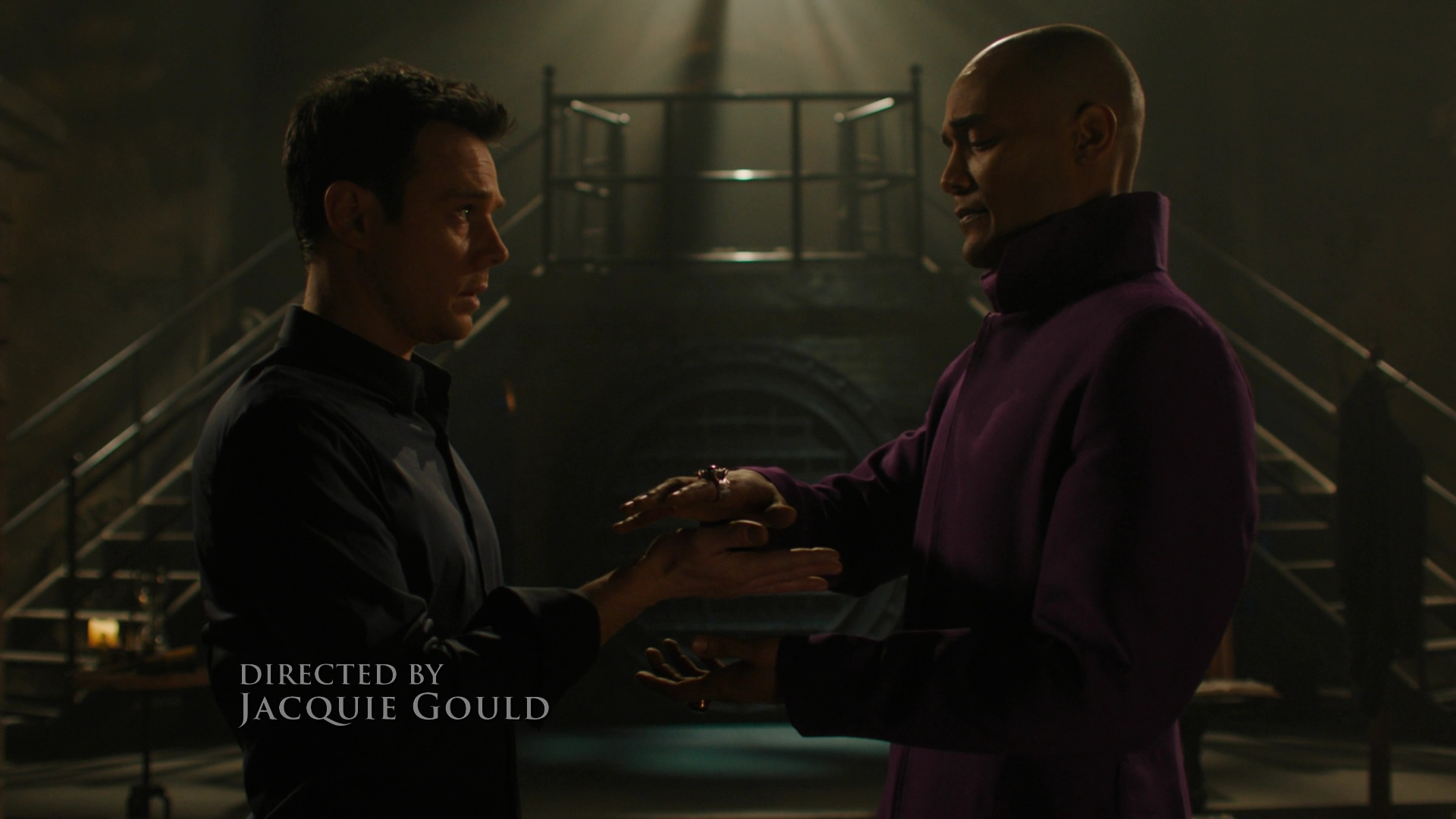 Charmed-Online-dot-nl_Charmed3x12SpectralHealing0299.jpg