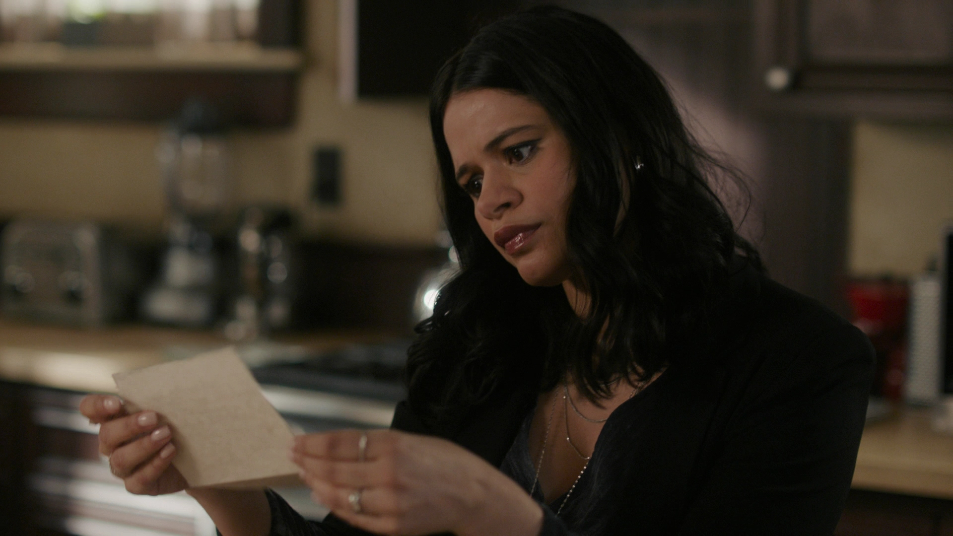 Charmed-Online-dot-nl_Charmed3x12SpectralHealing0419.jpg