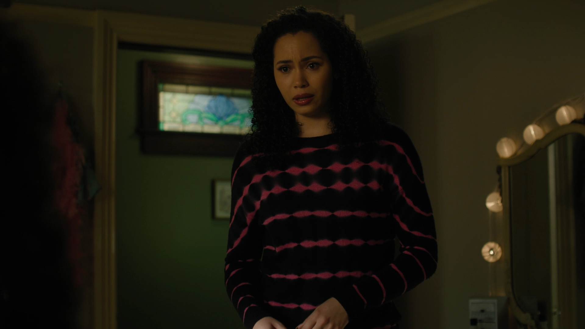 Charmed-Online-dot-nl_Charmed3x12SpectralHealing1458.jpg Charmed-Online-dot-nl_Charmed3x12SpectralHealing1458.jpg