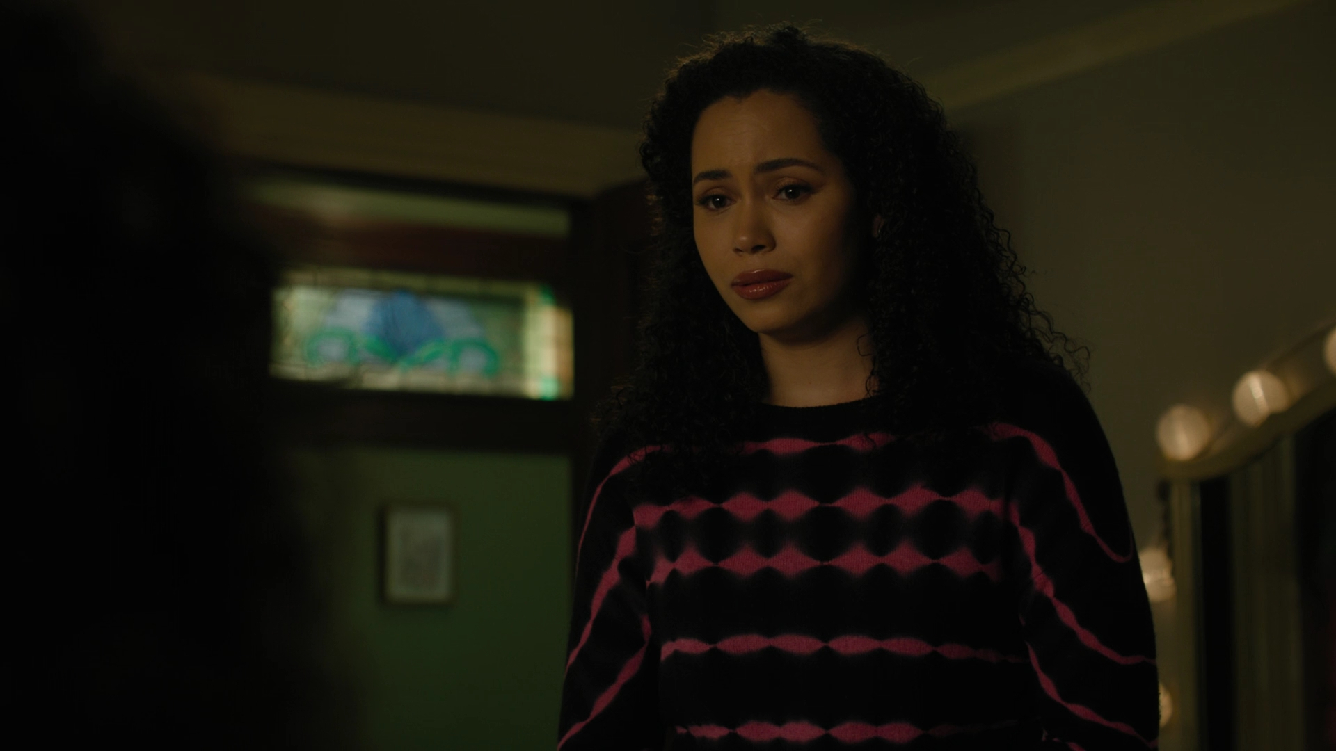 Charmed-Online-dot-nl_Charmed3x12SpectralHealing1477.jpg