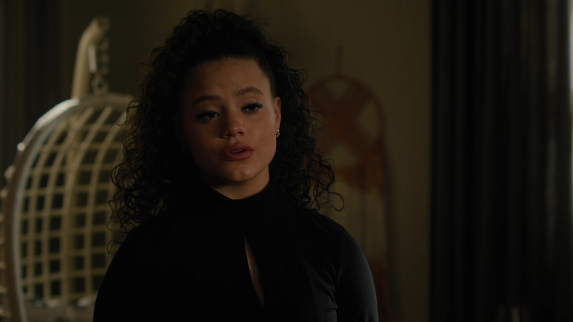 Charmed-Online-dot-nl_Charmed3x12SpectralHealing1542.jpg