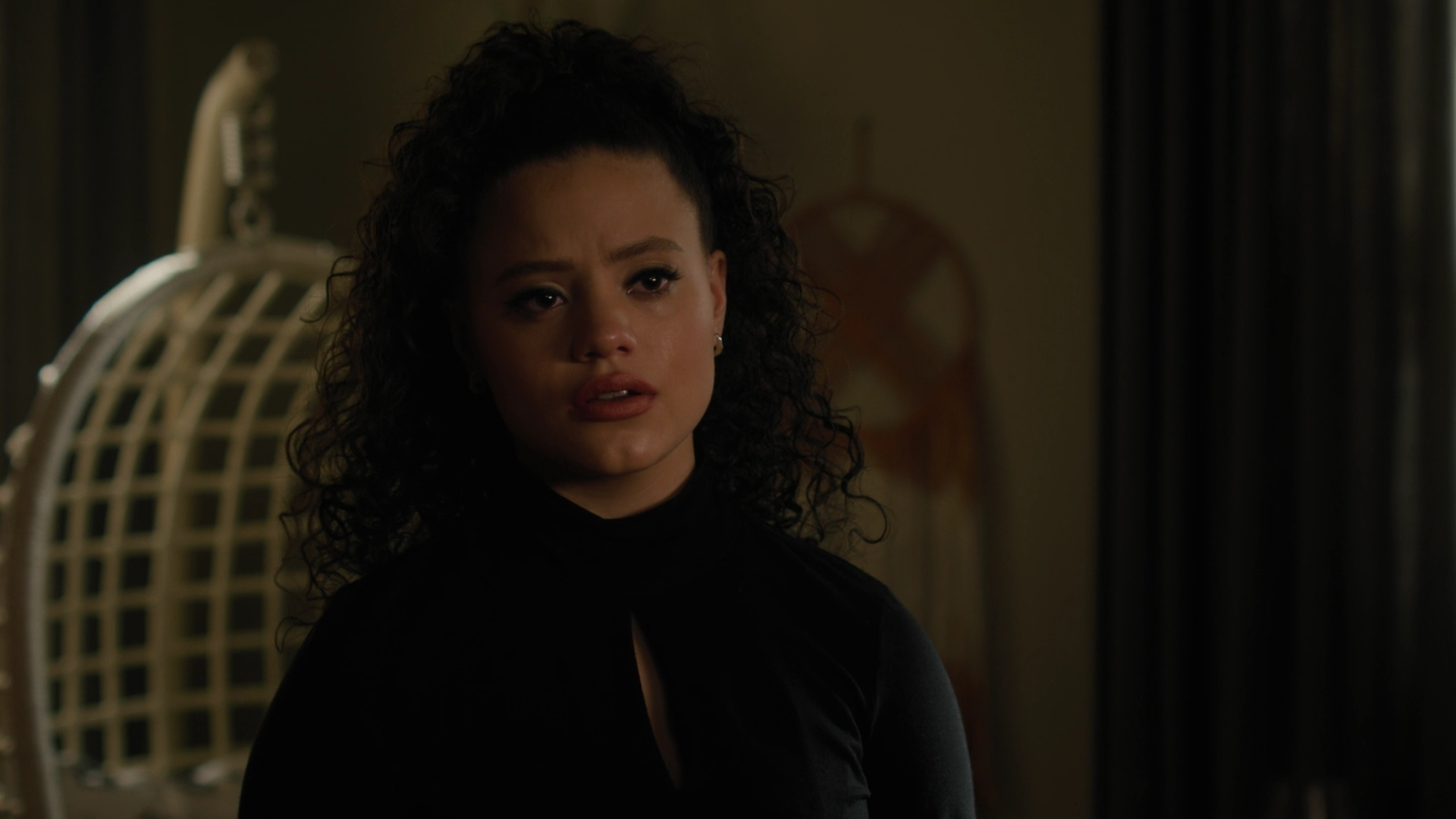 Charmed-Online-dot-nl_Charmed3x12SpectralHealing1543.jpg