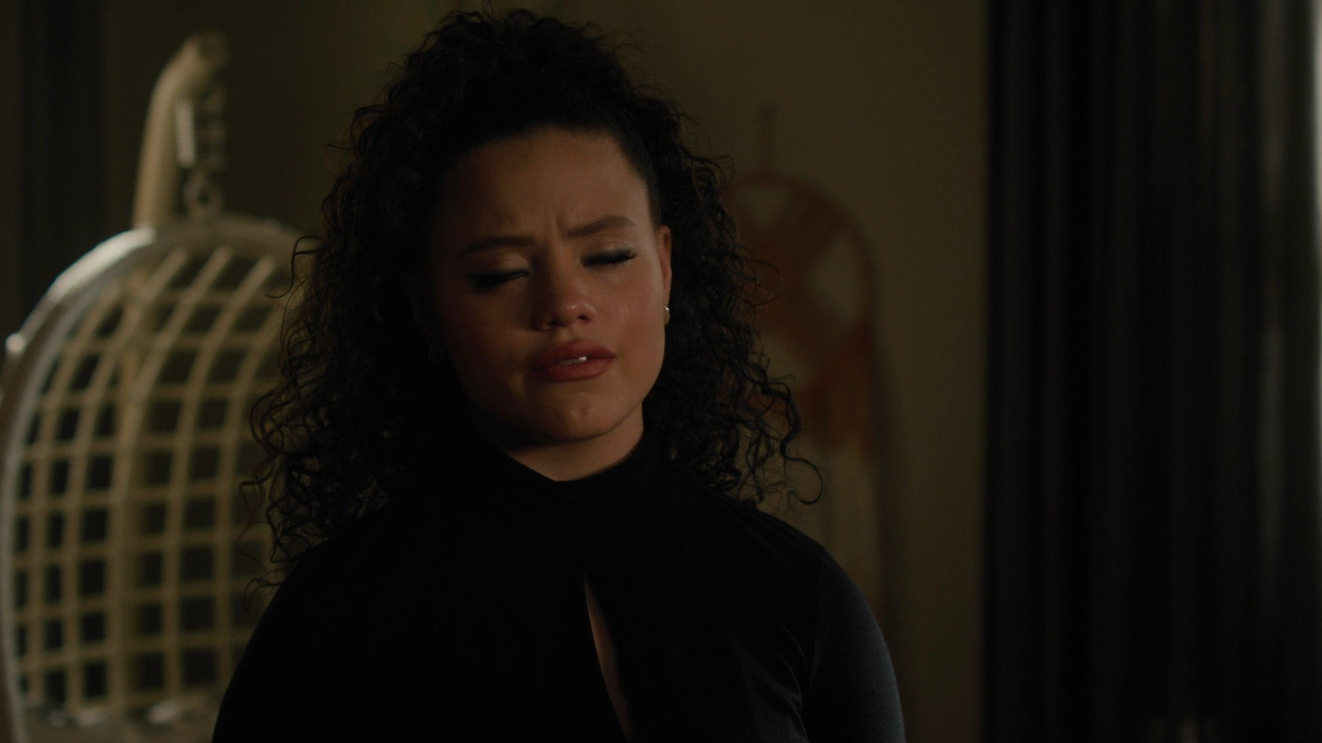 Charmed-Online-dot-nl_Charmed3x12SpectralHealing1545.jpg