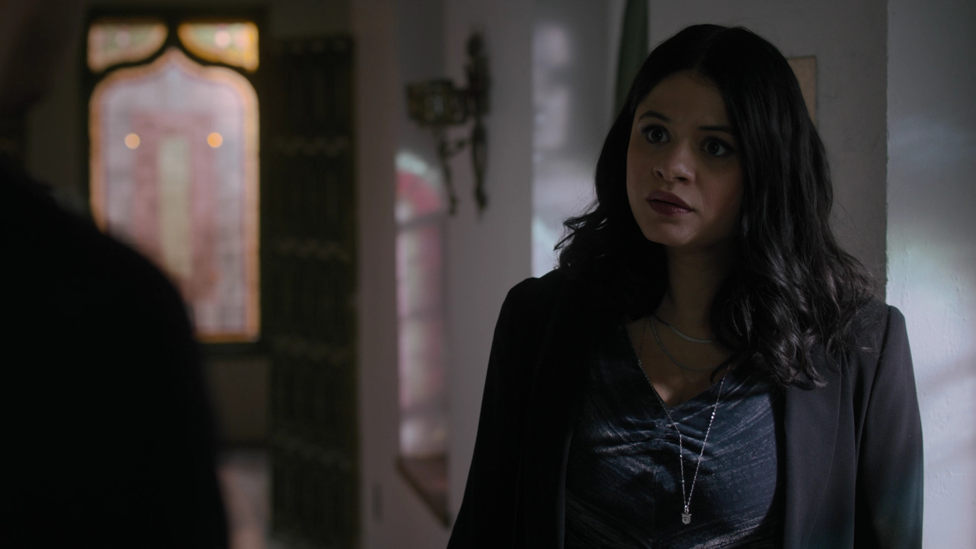 Charmed-Online-dot-nl_Charmed3x12SpectralHealing1628.jpg