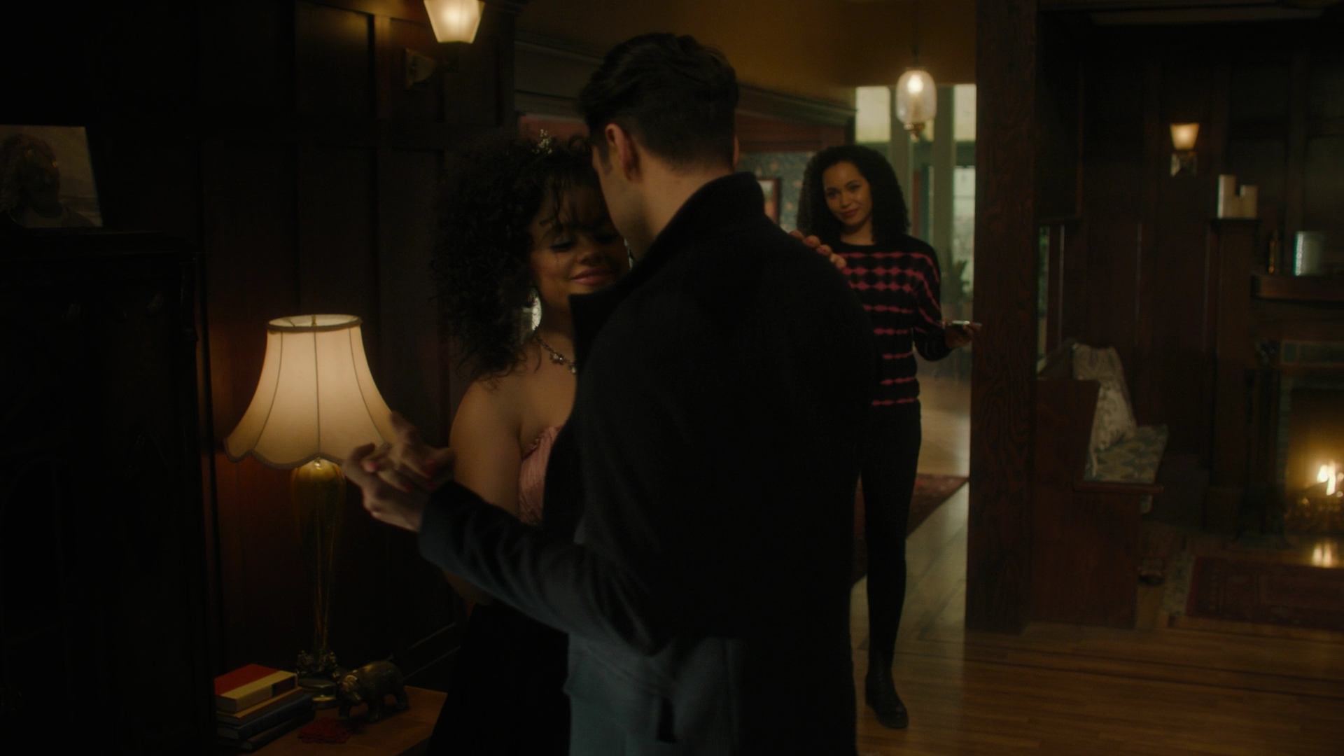 Charmed-Online-dot-nl_Charmed3x12SpectralHealing1703.jpg