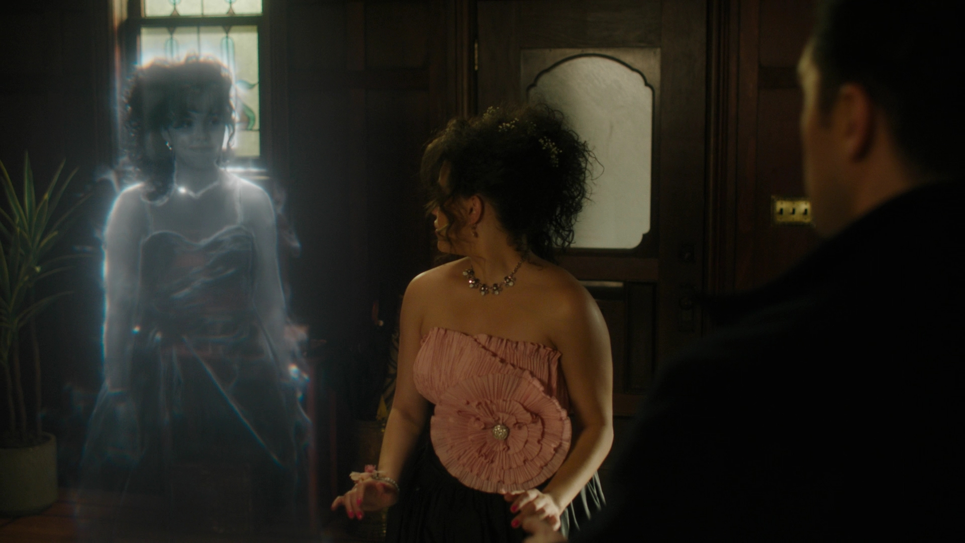 Charmed-Online-dot-nl_Charmed3x12SpectralHealing1732.jpg