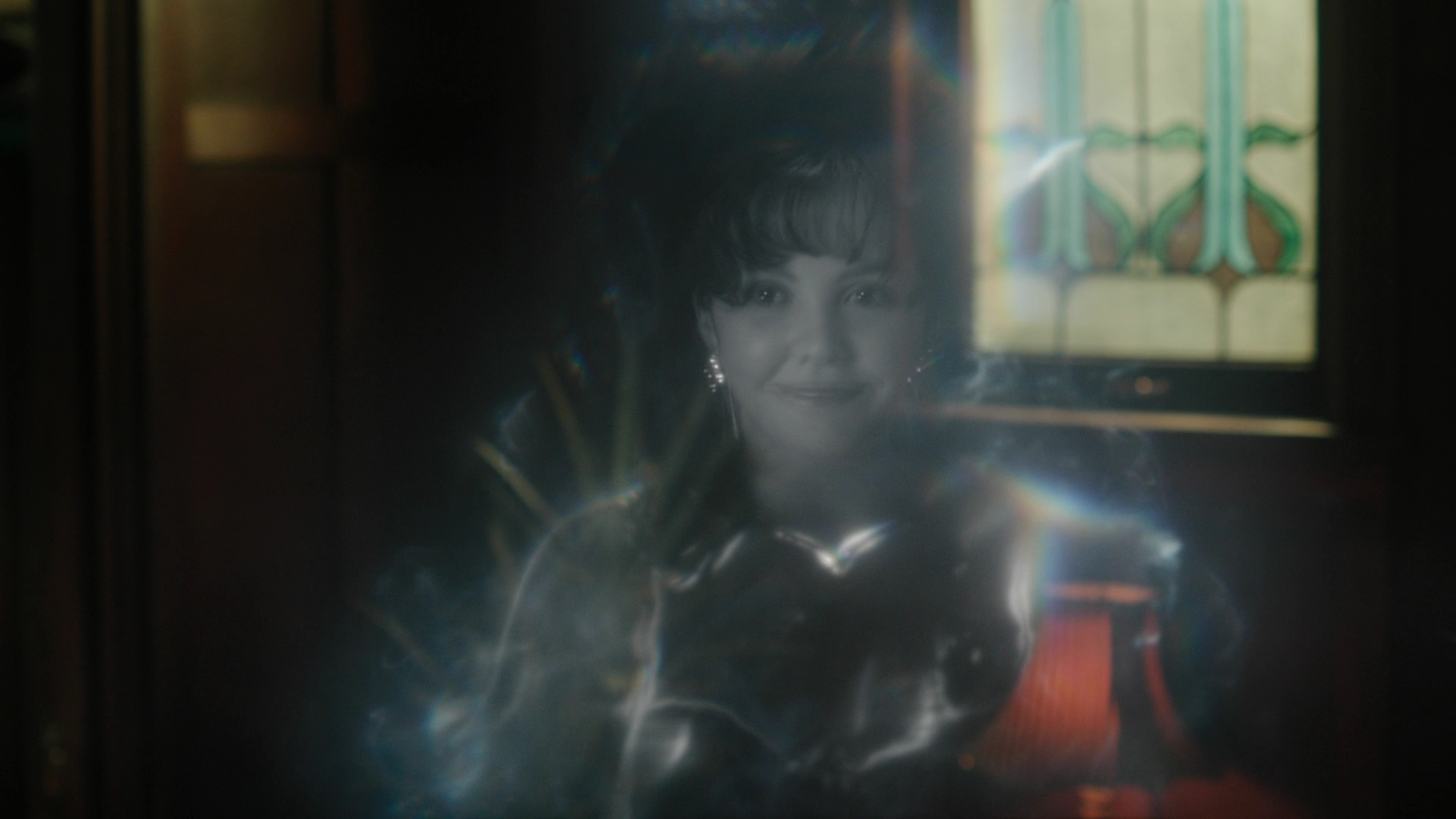 Charmed-Online-dot-nl_Charmed3x12SpectralHealing1741.jpg
