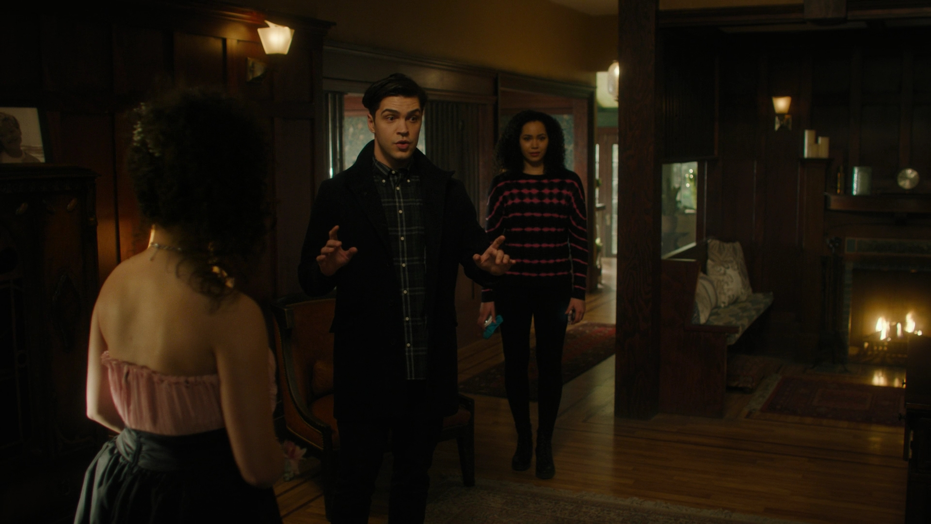 Charmed-Online-dot-nl_Charmed3x12SpectralHealing1745.jpg