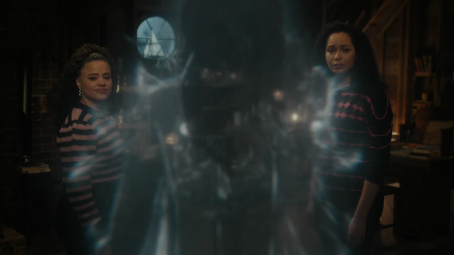 Charmed-Online-dot-nl_Charmed3x12SpectralHealing1946.jpg